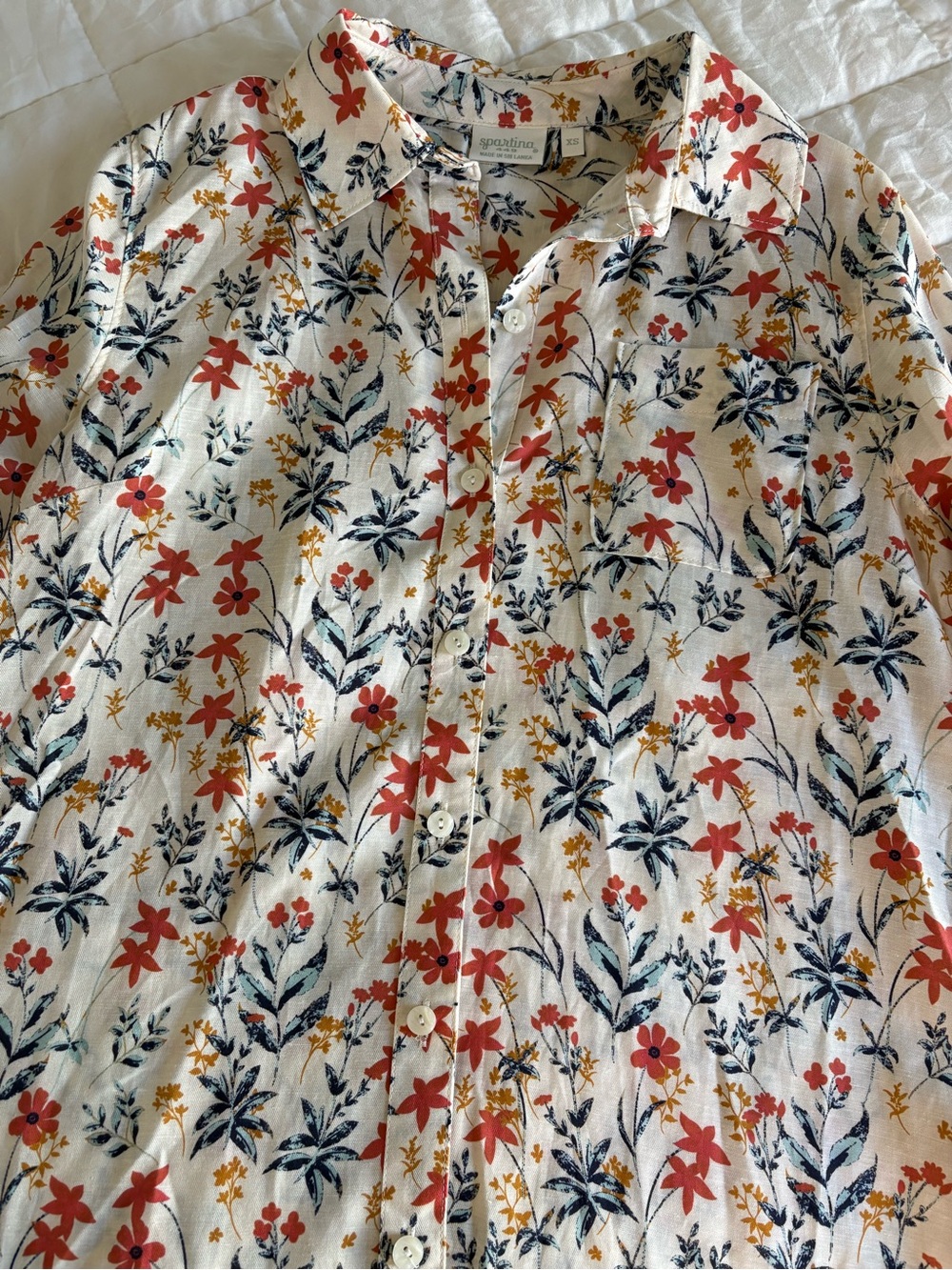 Spartina 449 Lois Linen Floral Button Down Top XS - Picture 3 of 6